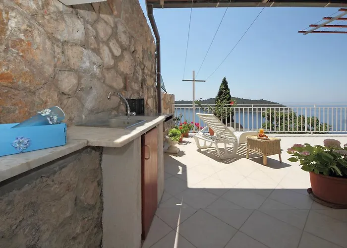 Golden Stream شقة