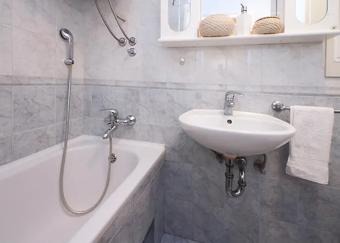 Golden Stream شقة